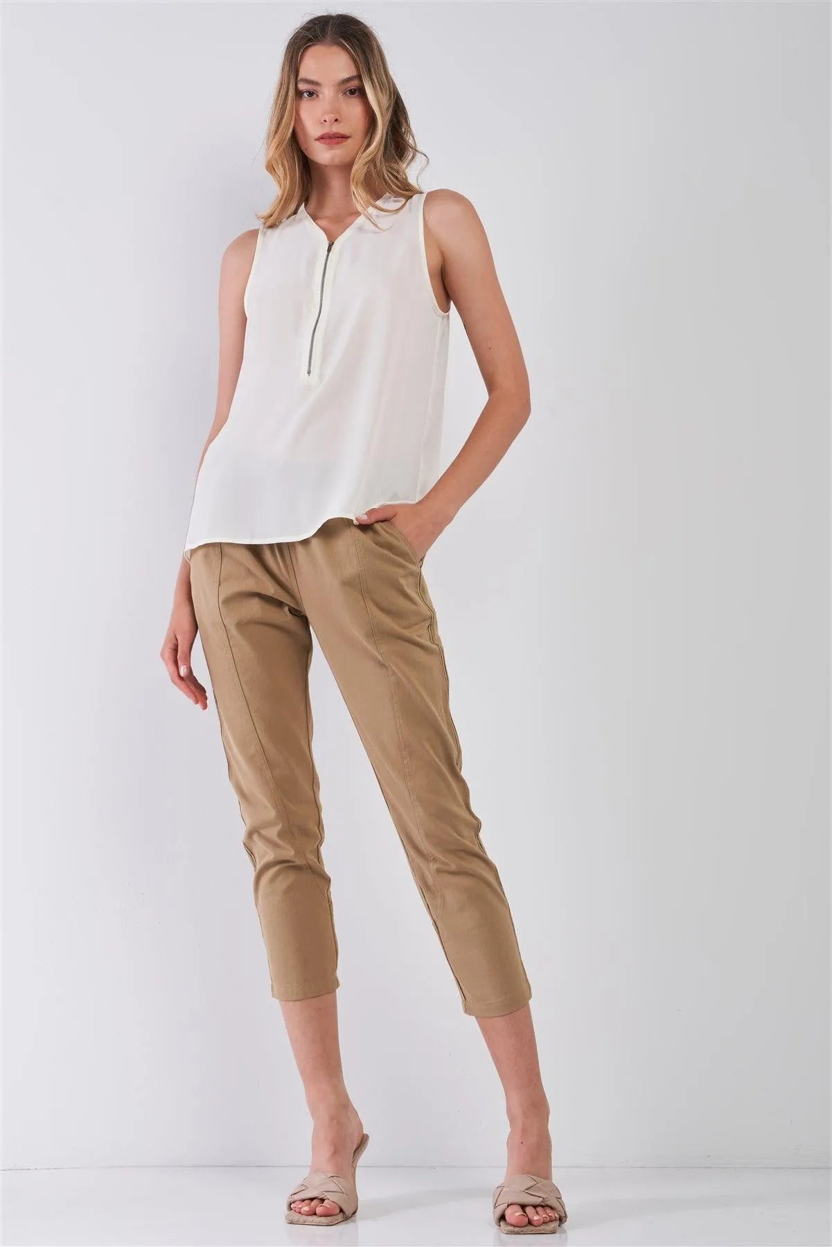 Off-White Sleeveless V-Neck Zip-Up Top – Minimalist Relaxed Fit Blouse